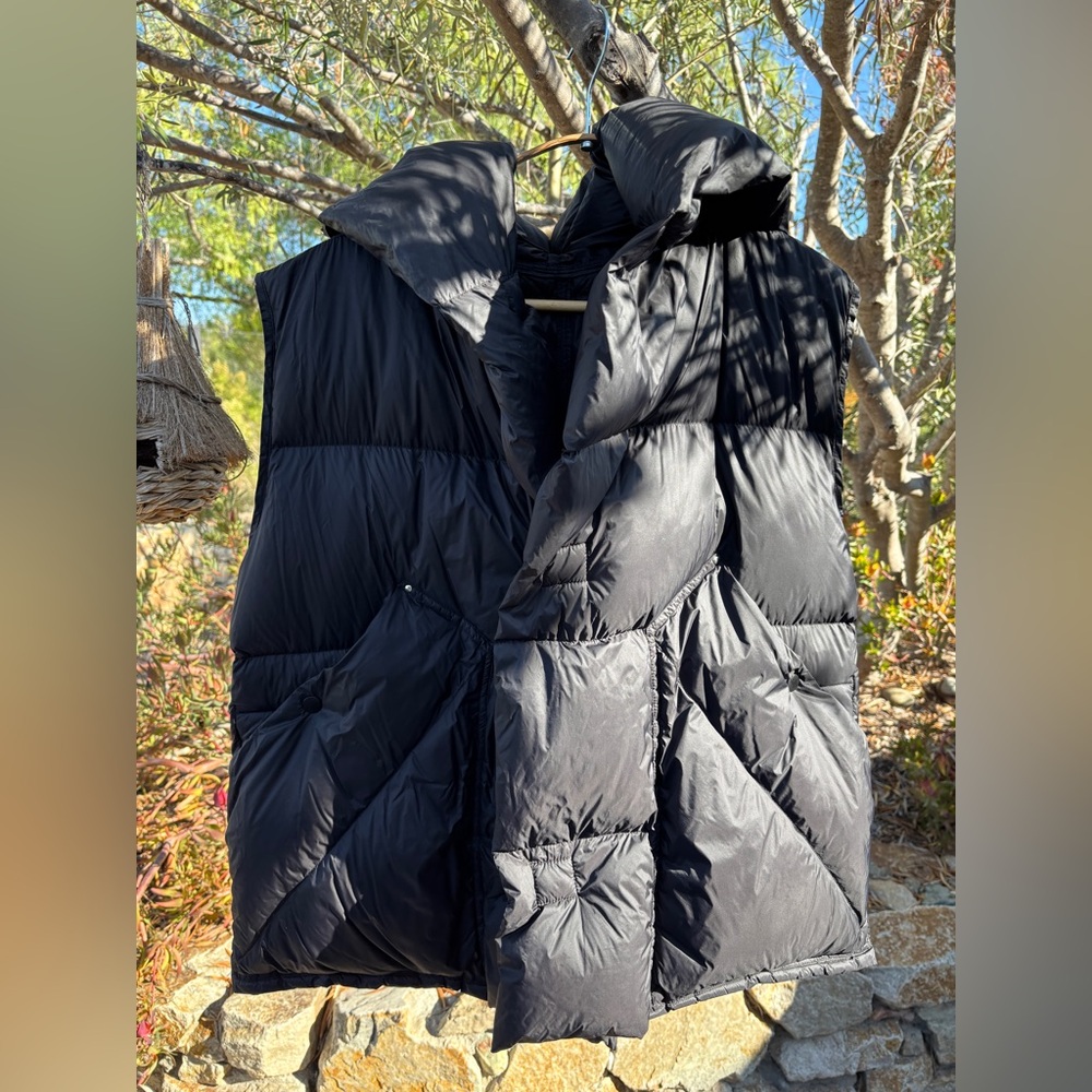 Black Ultra-Light Goose Down Vest